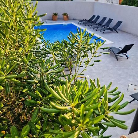 Villa Poseidon Novalja Exterior photo